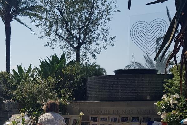 memorial-nice-rachid-azizi